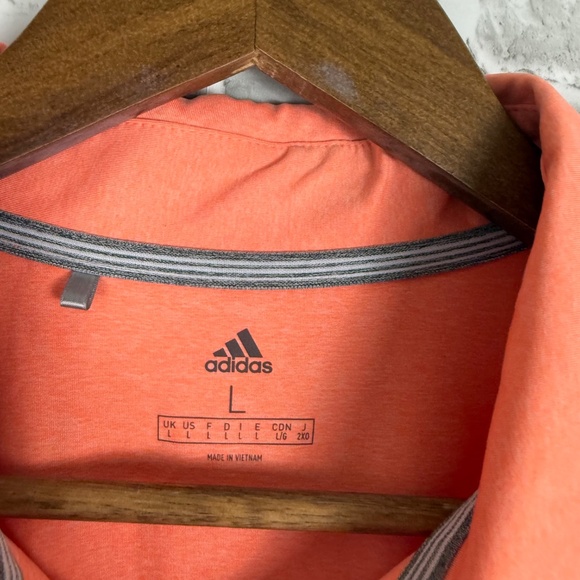Adidas Golf x Pinewood CC Salmon Pink Performance Golf Polo Mens LARGE Stretch - Picture 4 of 8